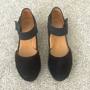 Ldp L'amour DesPieds black platform heels 9
